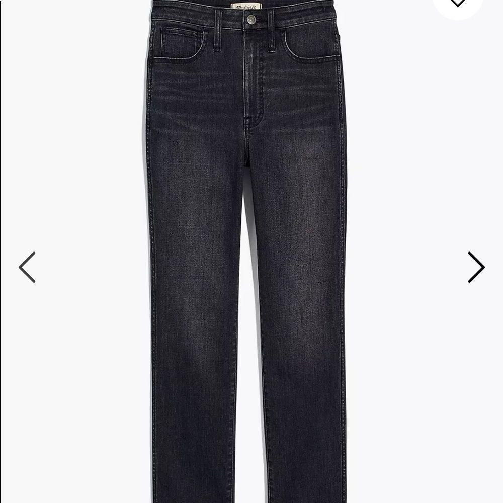 Madewell Curvy High-Rise Slim Straight Jeans in Richgrove Wash